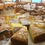 Brennero E Varsavia 酒店 蒙特卡蒂尼泰尔梅
